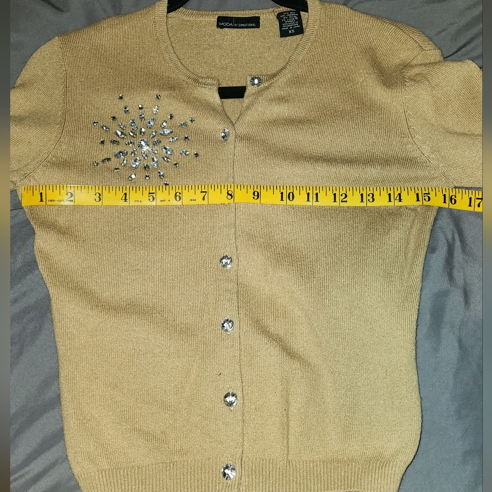 🤎Cute Tan & Rhinestone Cardigan - Picture 6 of 7